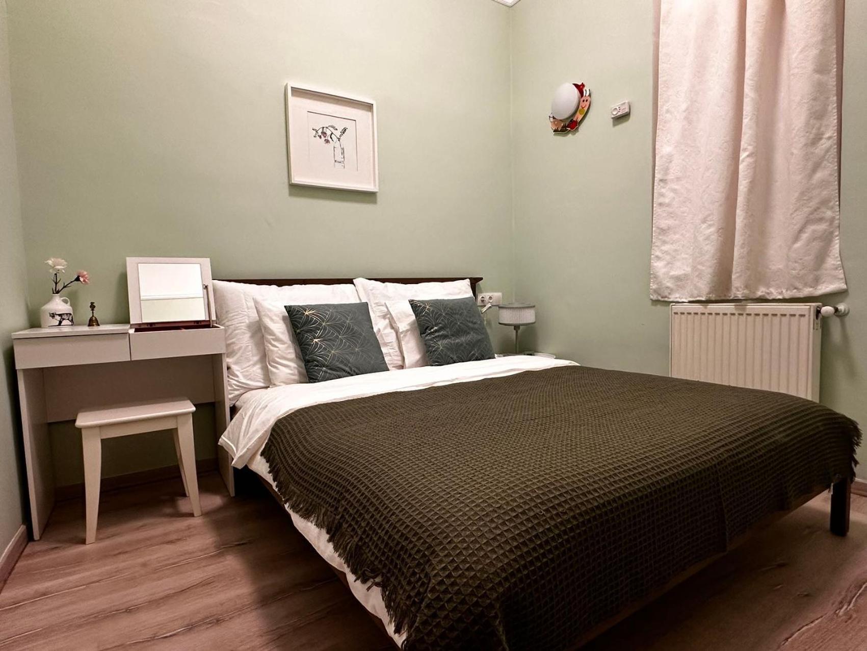 Spacious And Stylish Jokai * Budapest