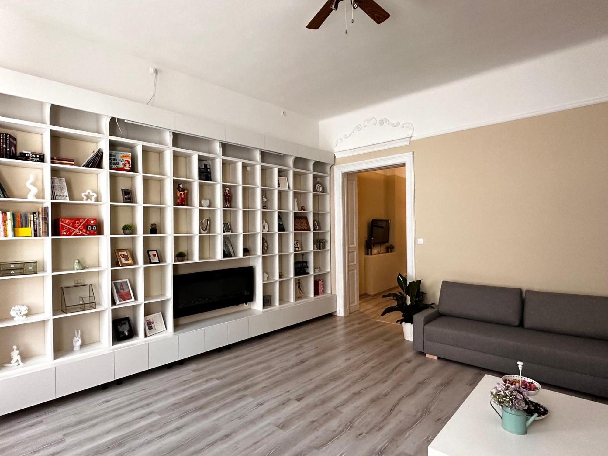 Apartment Spacious And Stylish Jokai *