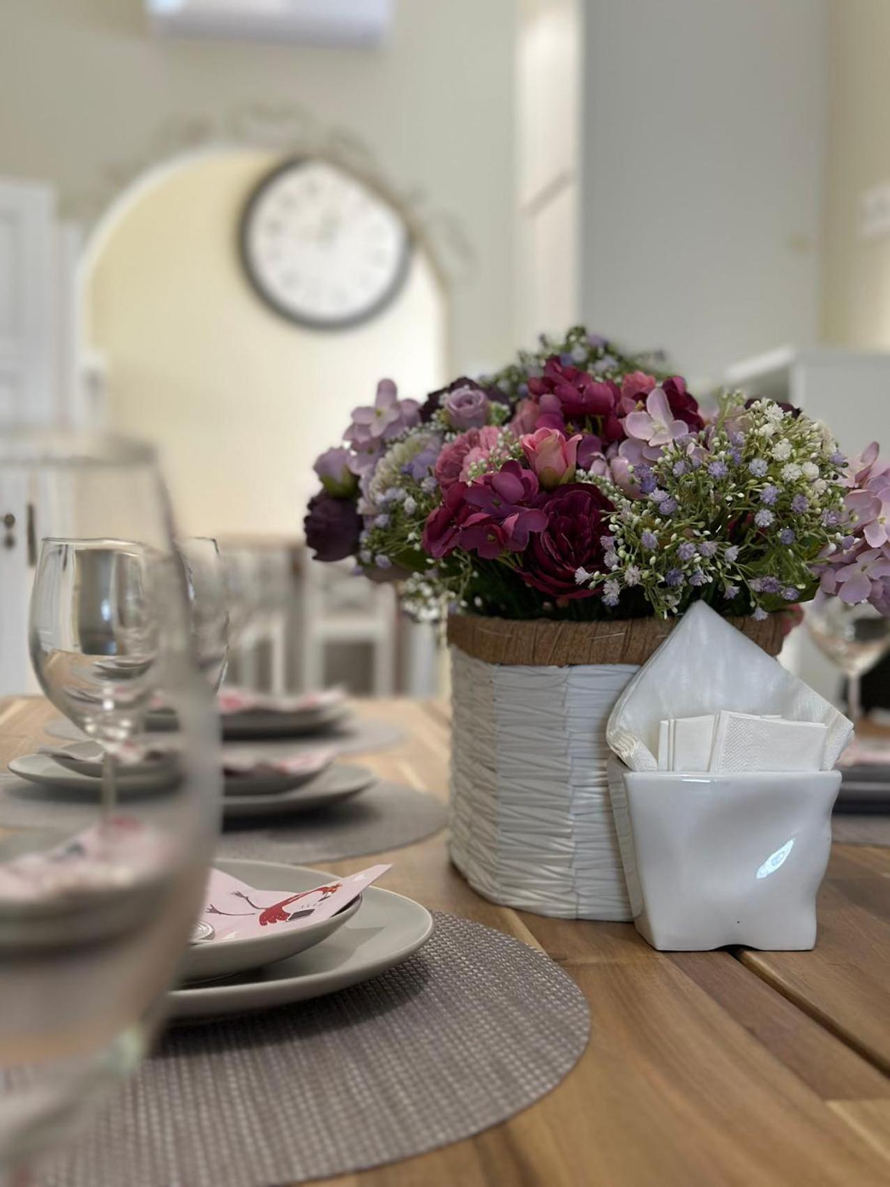 Apartment Spacious And Stylish Jokai *